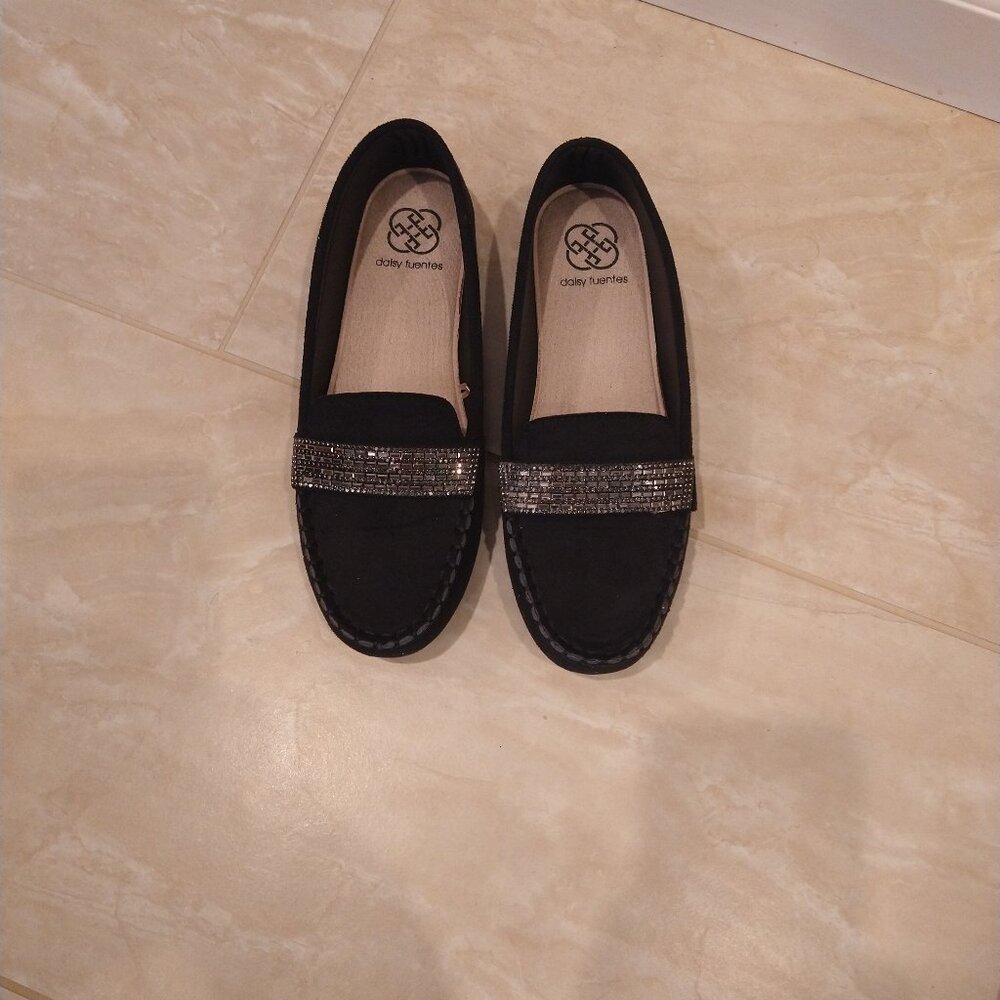 Daisy Fuentes Black Faux Suede Rhinestone Slip On Loafers Women's Size 8M NWOT